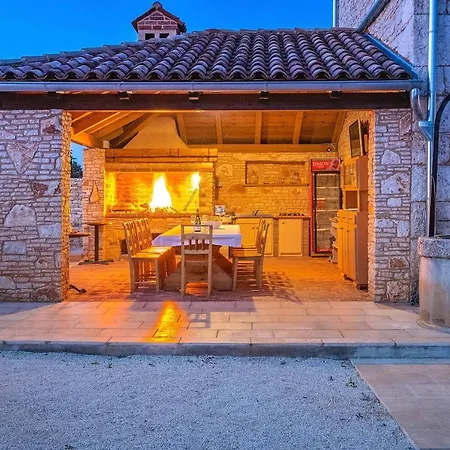 House Meri Svetvinčenat