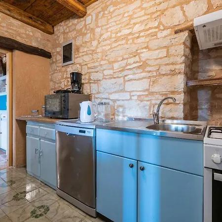 House Meri Svetvinčenat